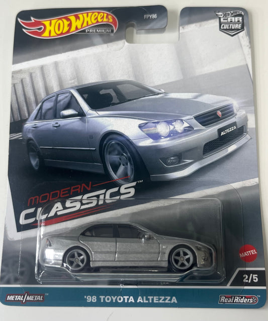 Hot Wheels Modern Classics Car culture Premium ‘98 Toyota Altezza 2/5